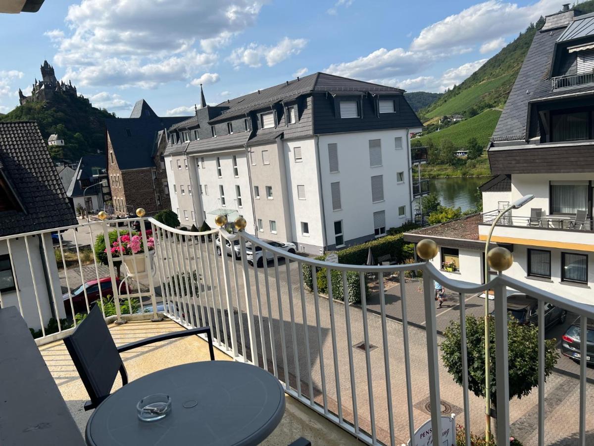 Haus Erholung Hotel Кохем Екстериор снимка